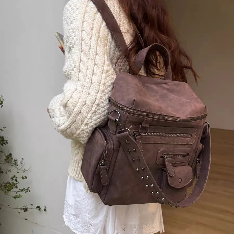 

Винтажный рюкзак в стиле Y2K с заклепками для мужчин и женщин, студенческий рюкзак в стиле панк с молнией, модный повседневный уличный рюкзак, школьный рюкзак в корейском стиле