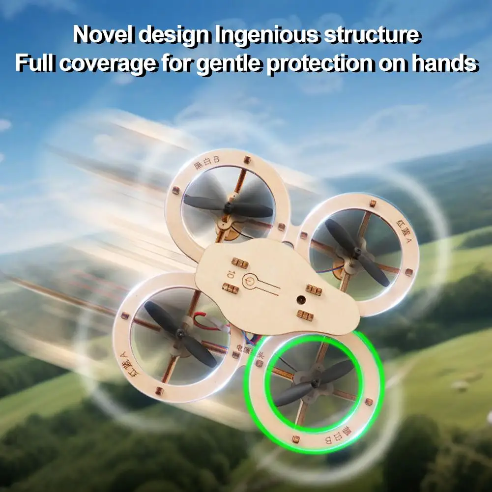 خشبية لتقوم بها بنفسك كوادكوبتر الطائرة بدون طيار أطقم منمذجة مع مجموعة التحكم عن بعد لعبة تعليمية مشغرة للأطفال والكبار لا بناء الغراء