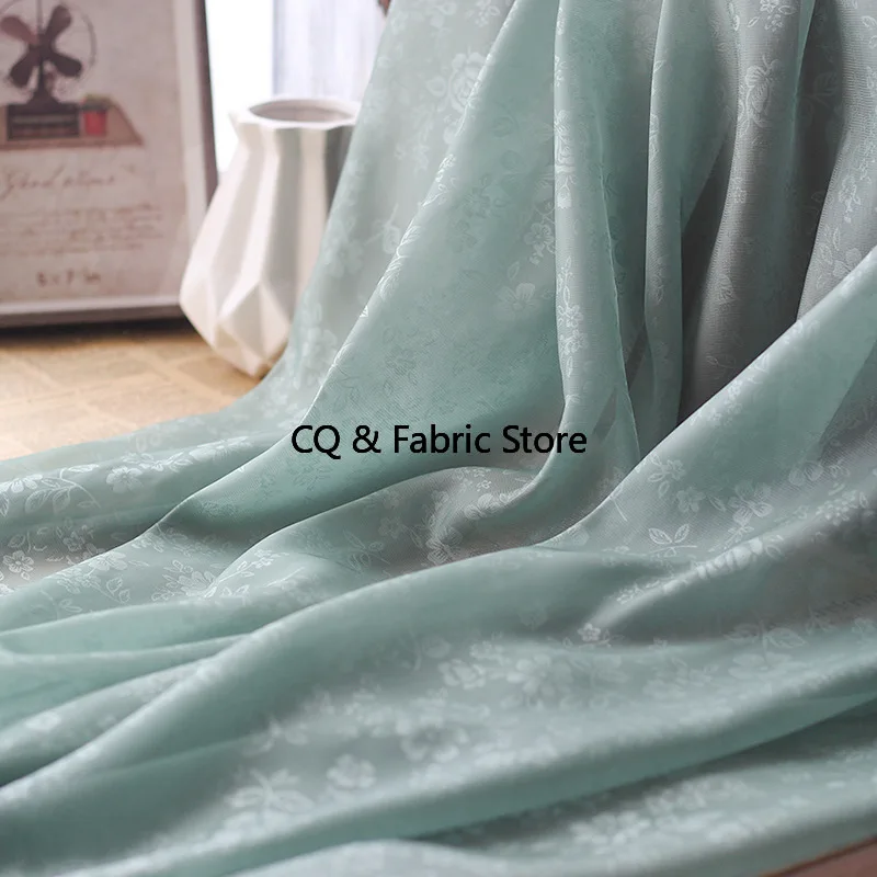 

Маленькая жаккардовая пряжа с цветочным принтом в стиле ретро, легкая атласная полупроницаемая ткань для платья, одежды, ткань