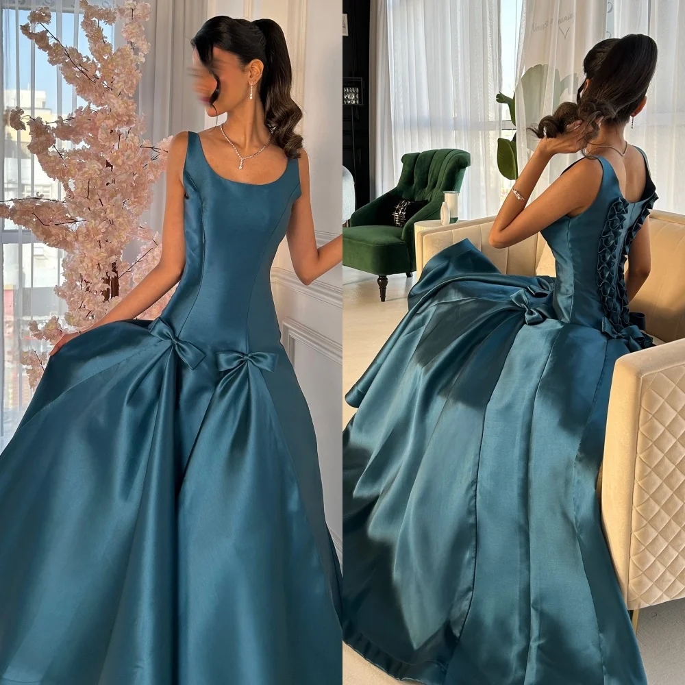 

Доступны размеры по индивидуальному заказу. Длинные платья трапециевидной формы с бантом и круглым вырезом в китайском стиле.