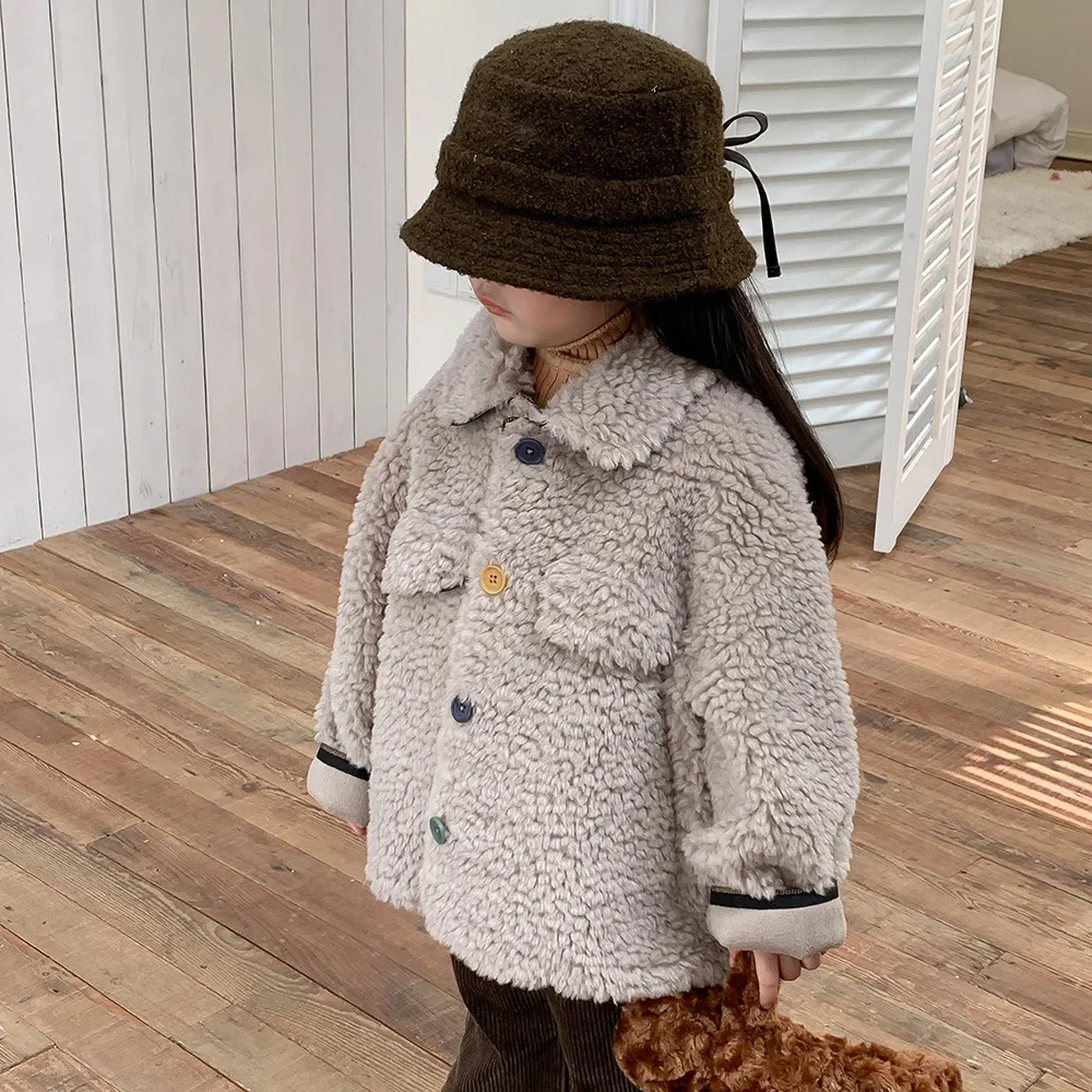 

Children's Clothing 2022 Autumn/Winter Korean New Girls' Wool Sweater Western Contrast Button Children's Short Thickened Coat