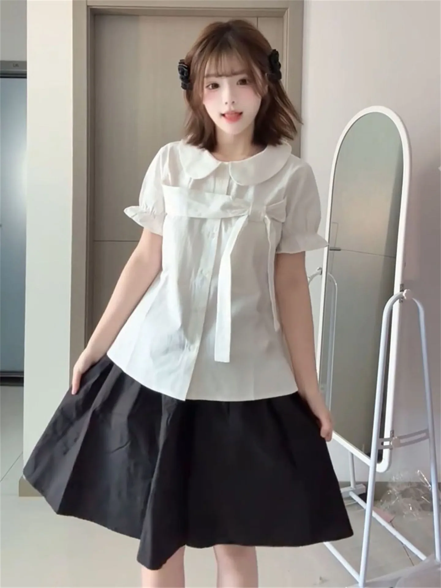 White Bowtie Doll Shirt Women's Summer Fashion Unique Beautiful Loose Amazing Shirt Korean Style Cotton Short Sleeve Top