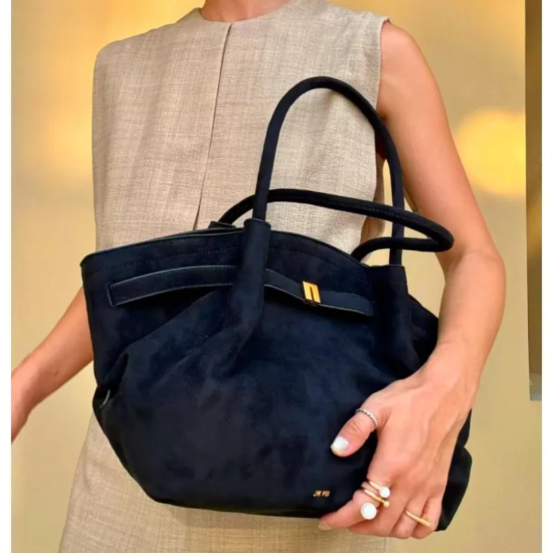 Hana Dumpling-Shaped Large Capacity Handbag 2026 Spring Autumn Fashionable Travel High-End Party Shoulder Crossbody Bag