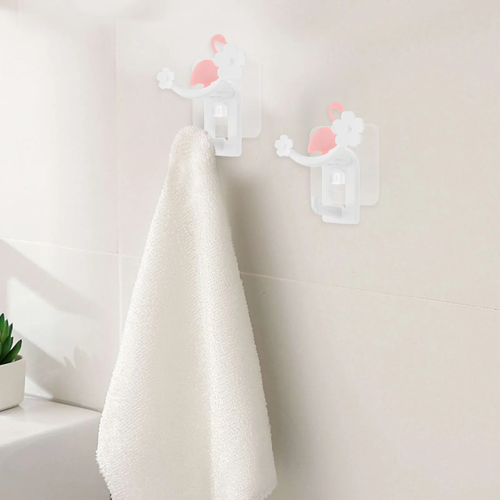 Decorative Flamingo Animal Hook Heavy Duty Self Adhesive Wall Mount for Bathroom Kitchen Bedroom Door Towel Coat Purse No