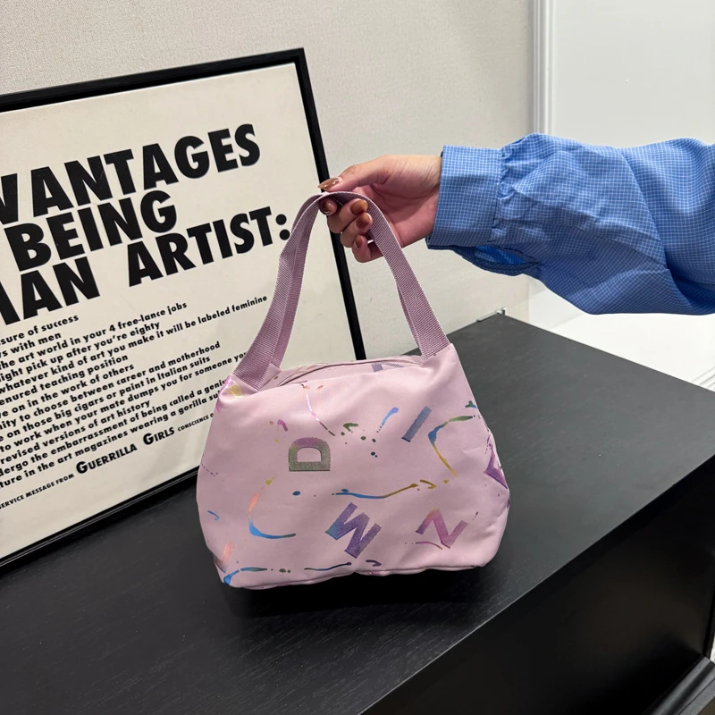 

Новая женская сумка из ткани Оксфорд — модная сумка для работы и поездок на работу. Универсальная сумка для переноски.