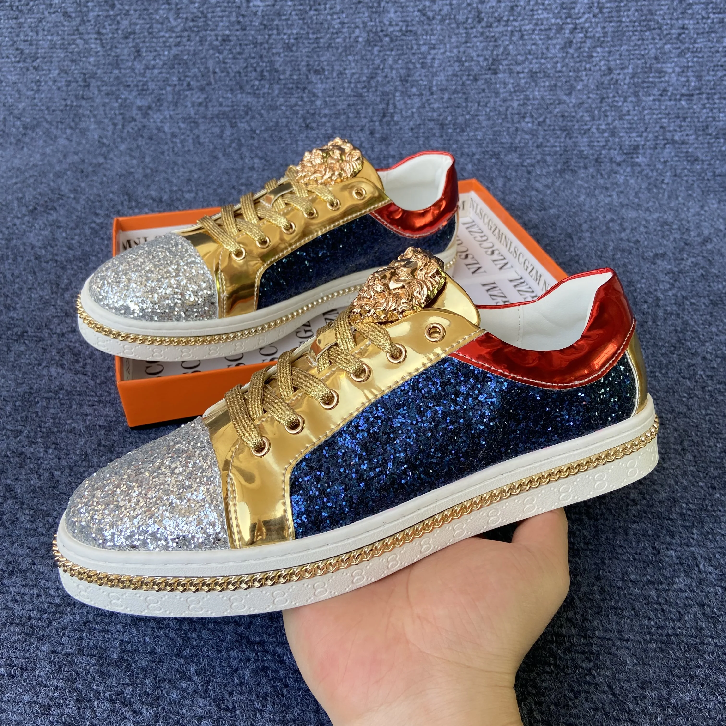 

Оригинальная обувь, брендовая повседневная обувь из лакированной кожи для мужчин, блестящие кроссовки с блестками для мужчин, роскошные мужские кроссовки для уличных танцев в стиле хип-хоп, скейтборд