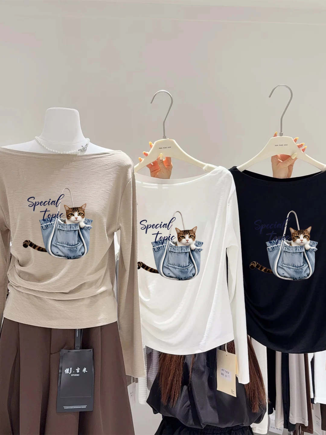 Korean Style Long Sleeve T-Shirt Women's Slim Fit Base Shirt round Neck Print Anti-Aging One Shoulder Design Cotton Material
