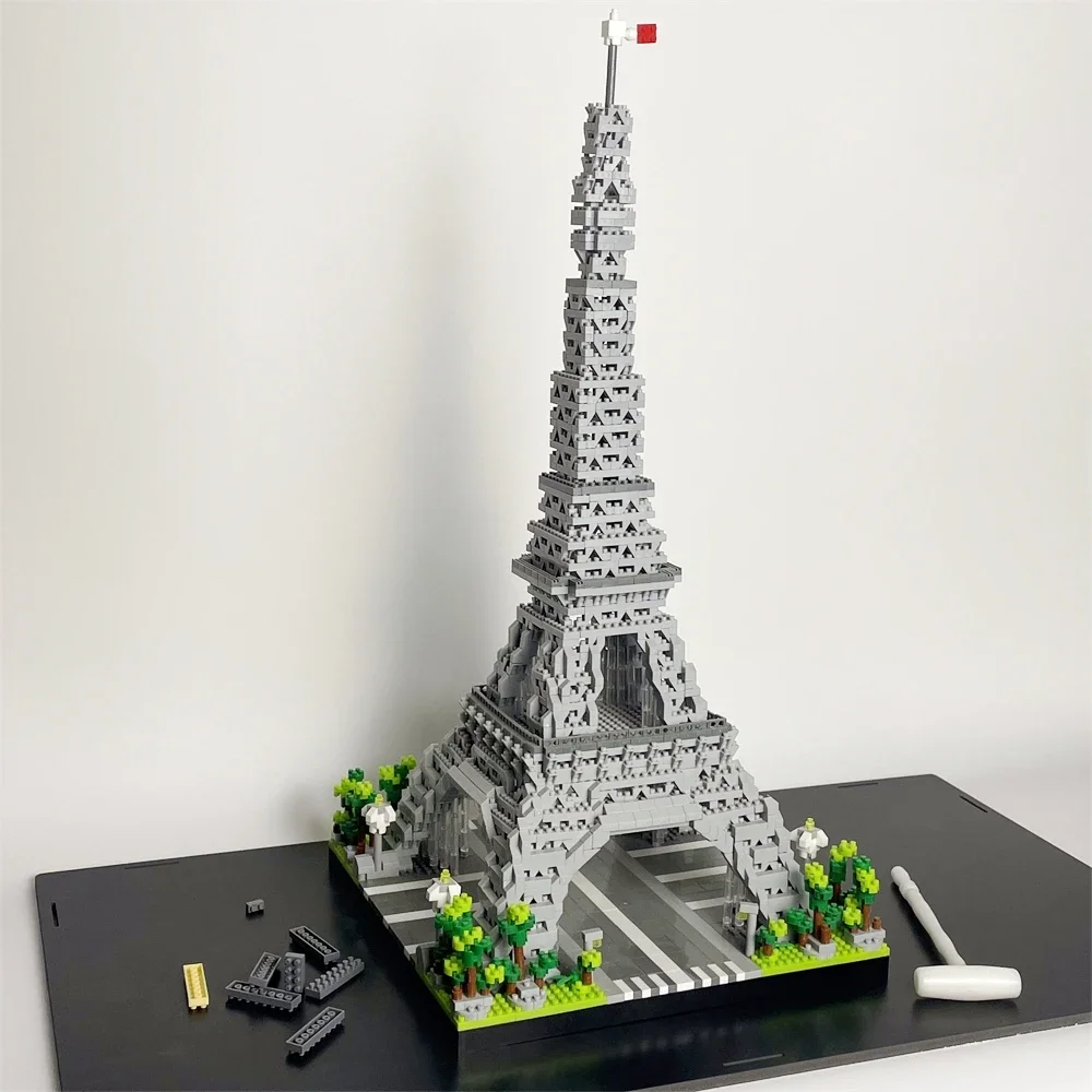 Tour Eiffel Paris Architectural Micro Mini modèle blocs de construction jouet: améliorez votre décor de bureau, augmentez les compétences manuelles cadeau