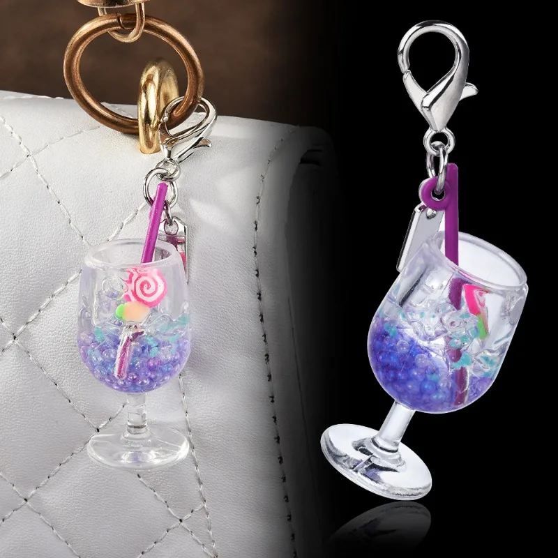 Luminous plastic simulates lemon slices, colorful straws, beverage cup pendants, bag pendants, golf cups, key chains
