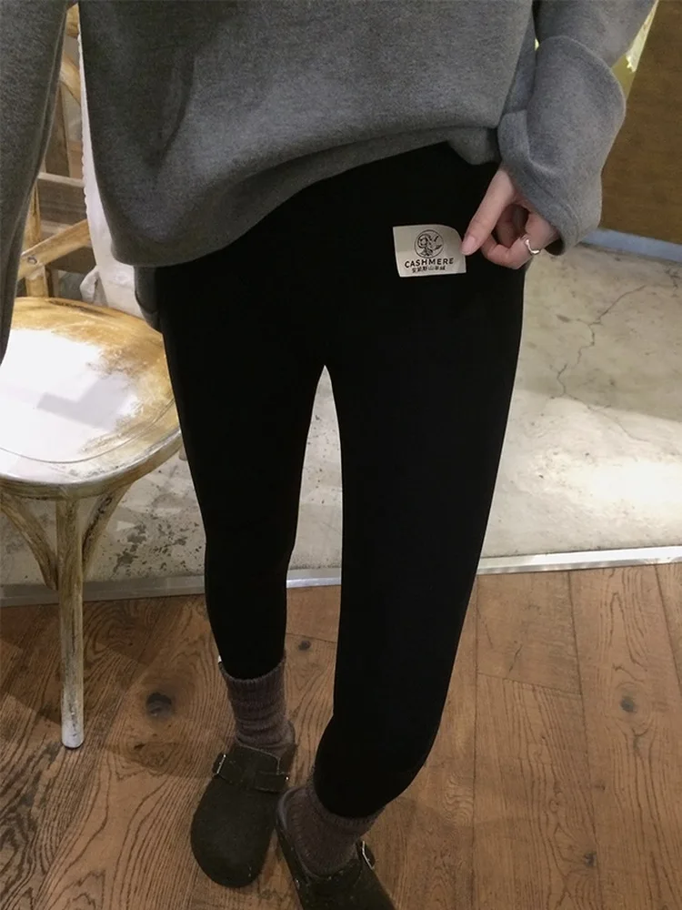 

Xiao Fei He u Lai Selier 9 Point Winter Thi Elastic Woolen Base Layer Pants High Waist Casual Long Polyester Fiber