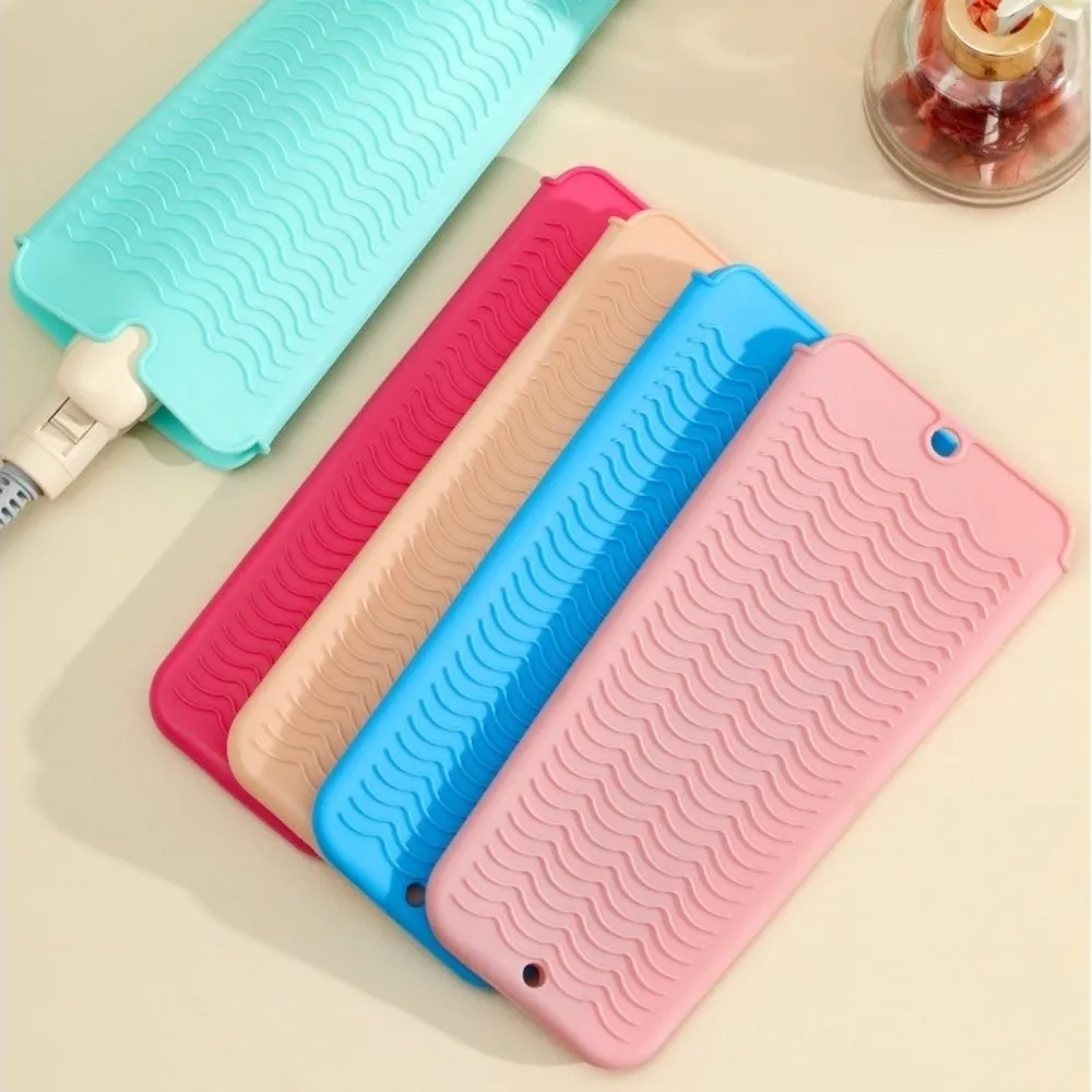 

Silicone Hair Straightener Pouch Non-Slip Multifunctional Heat Curling Pouch Multi Color Foldable Heat Resistant Pad