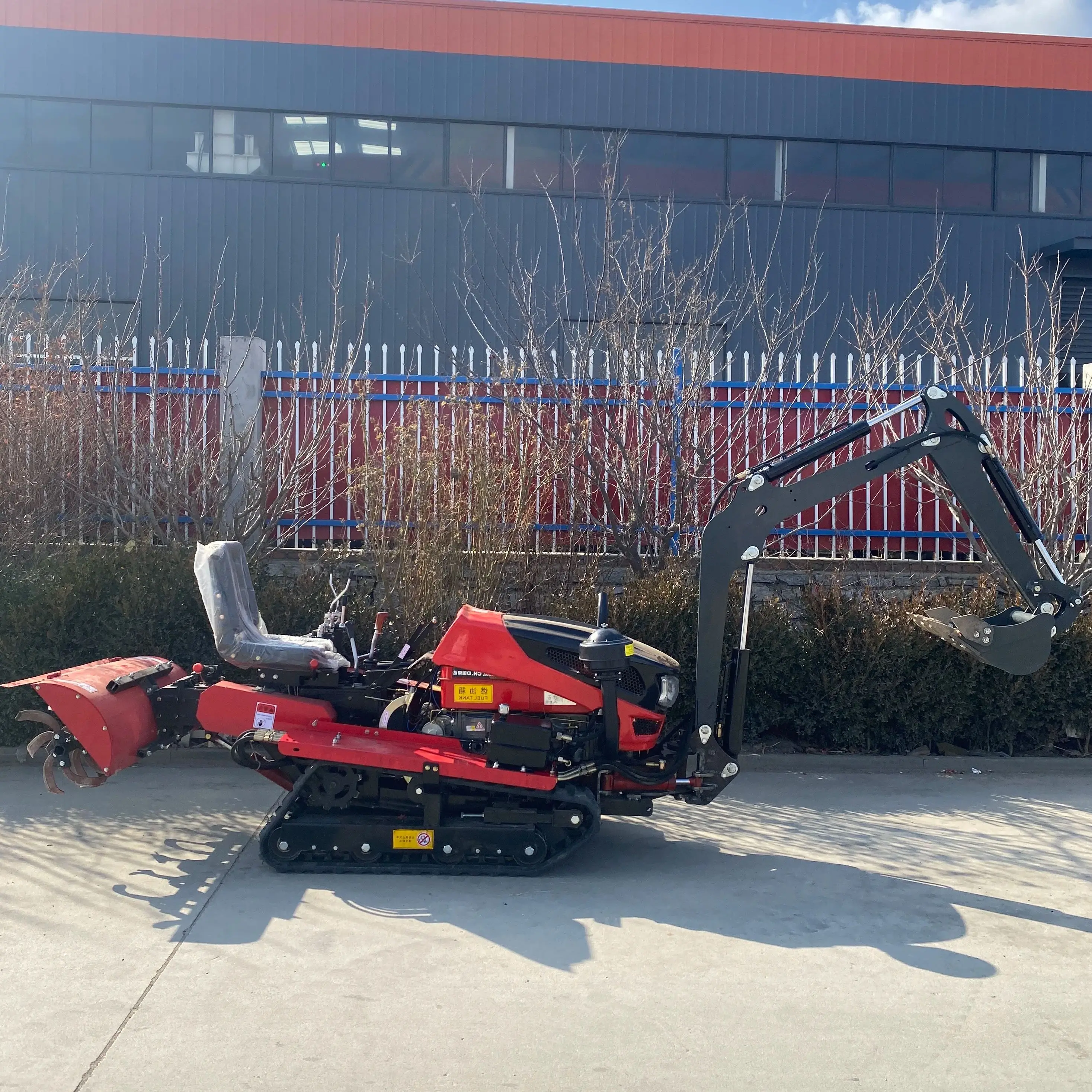 

Customized Mini 35HP diesel Power Tiller Cultivators High-Efficiency Agricultural Farming Machine Crawler Tractor