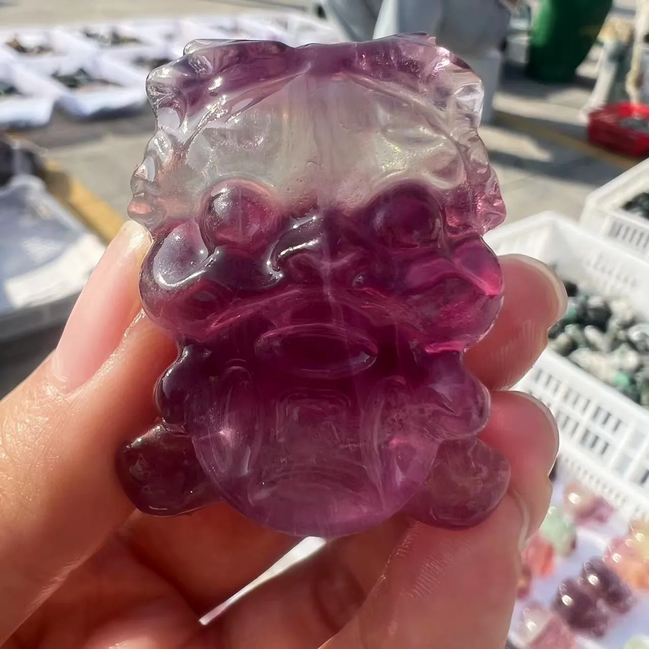 

Natural Crystals Carved fluorite Animals metal swallowing beast Quartz flame stone Healing Home Decoration Reiki Gifts crafts