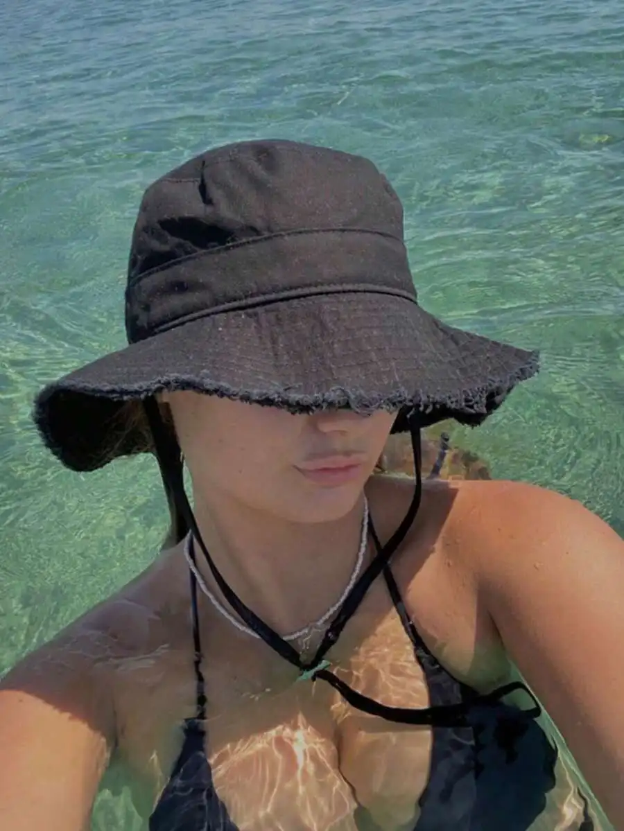 1pc/Set Women's Drawstring Bucket Hat, Adjustable Chin Strap Design, Distressed Effect, Soft Fabric, Sun Protection, Windproof,