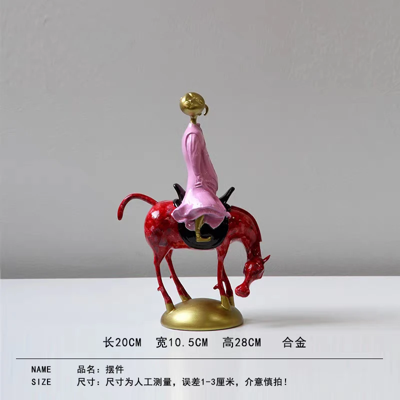 Modern Luxury Desktop Statue Electroplated Resin Sculpture Living Room & Foyer Housewarming Gift Display for Adults