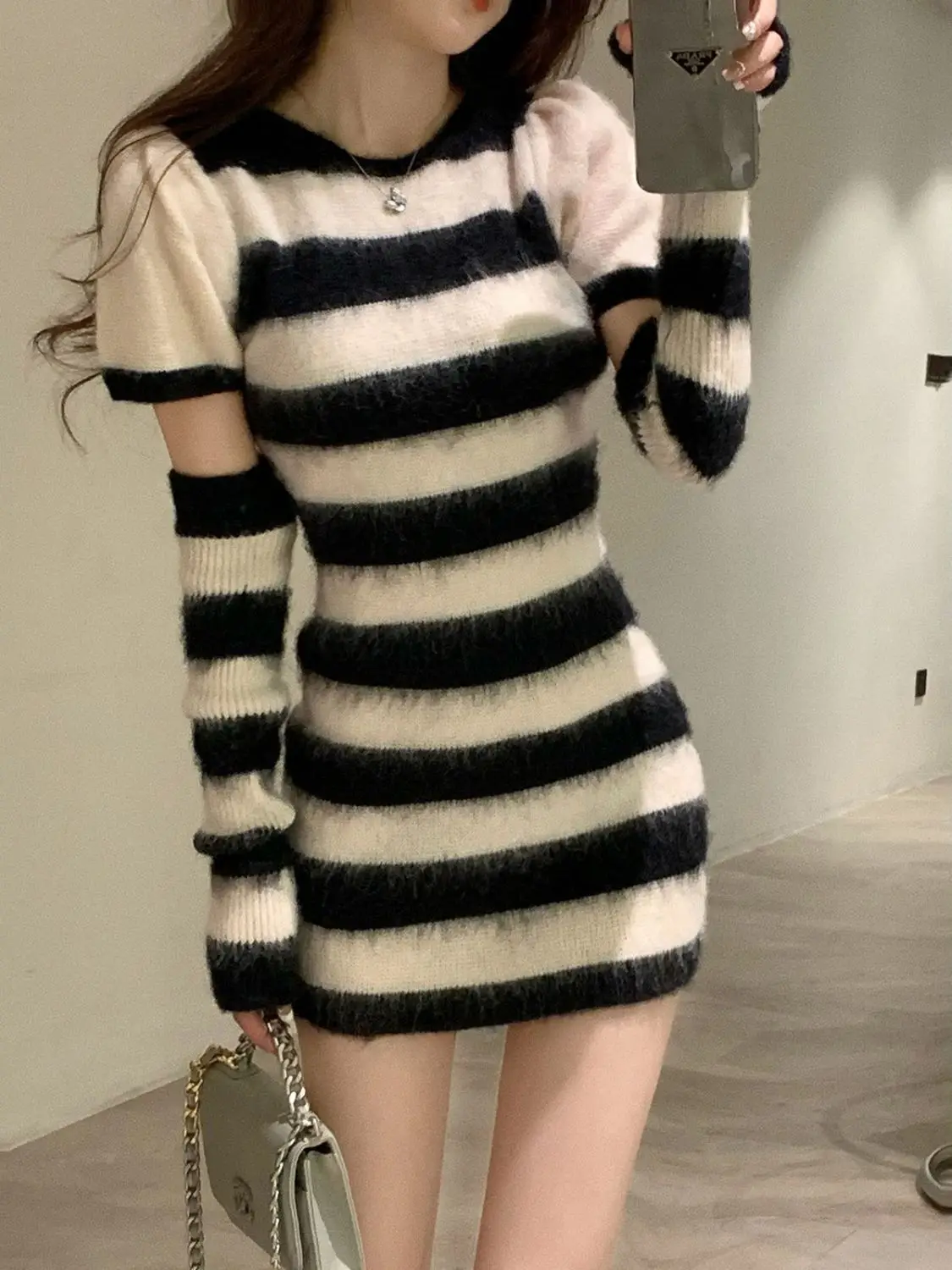 

2023 Autumn Y2k Short Party Dress Women Slim Bodycon Knitted Mini Dress Elegant Stripe One Piece Dress Korean Fashion Design