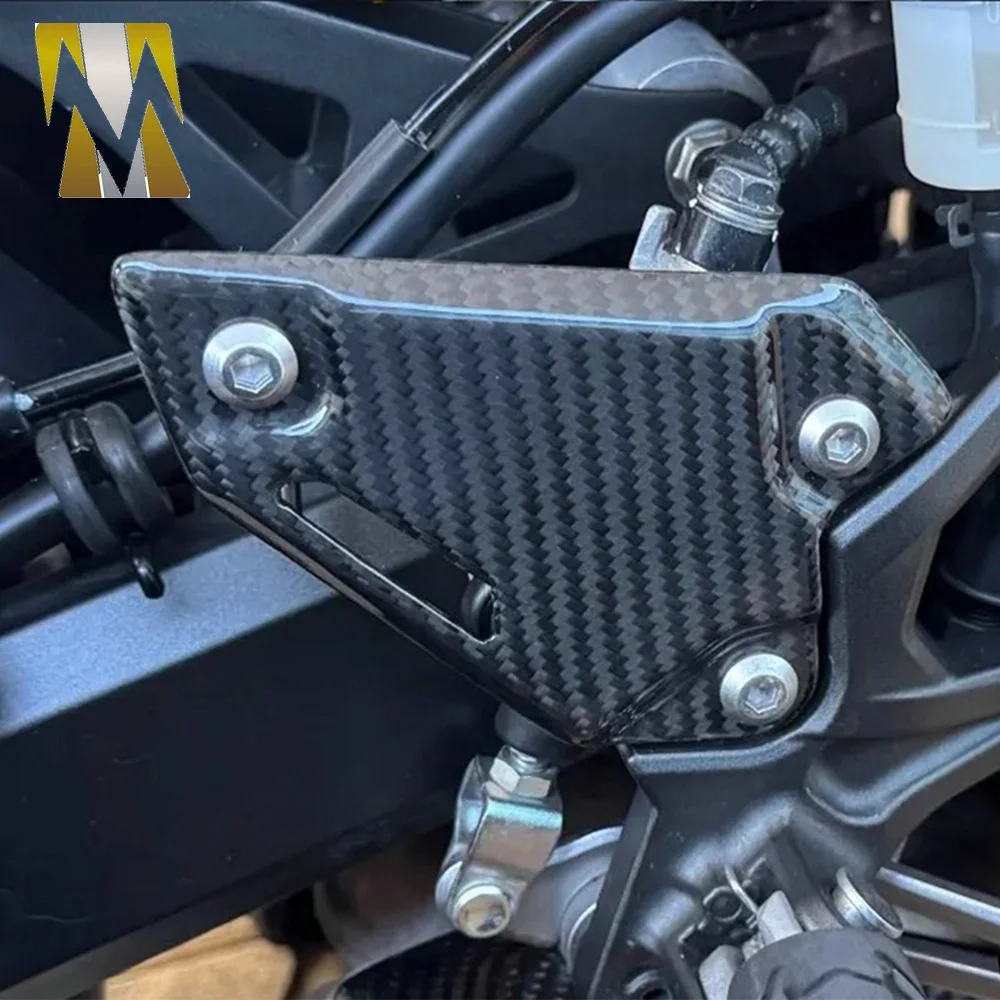 

Compatible with Kawasaki Z900 2017-2024 Z900SE 2022-2024 Real Carbon Fiber Motorcycle Heel Guard Plates Foot Rests Protector