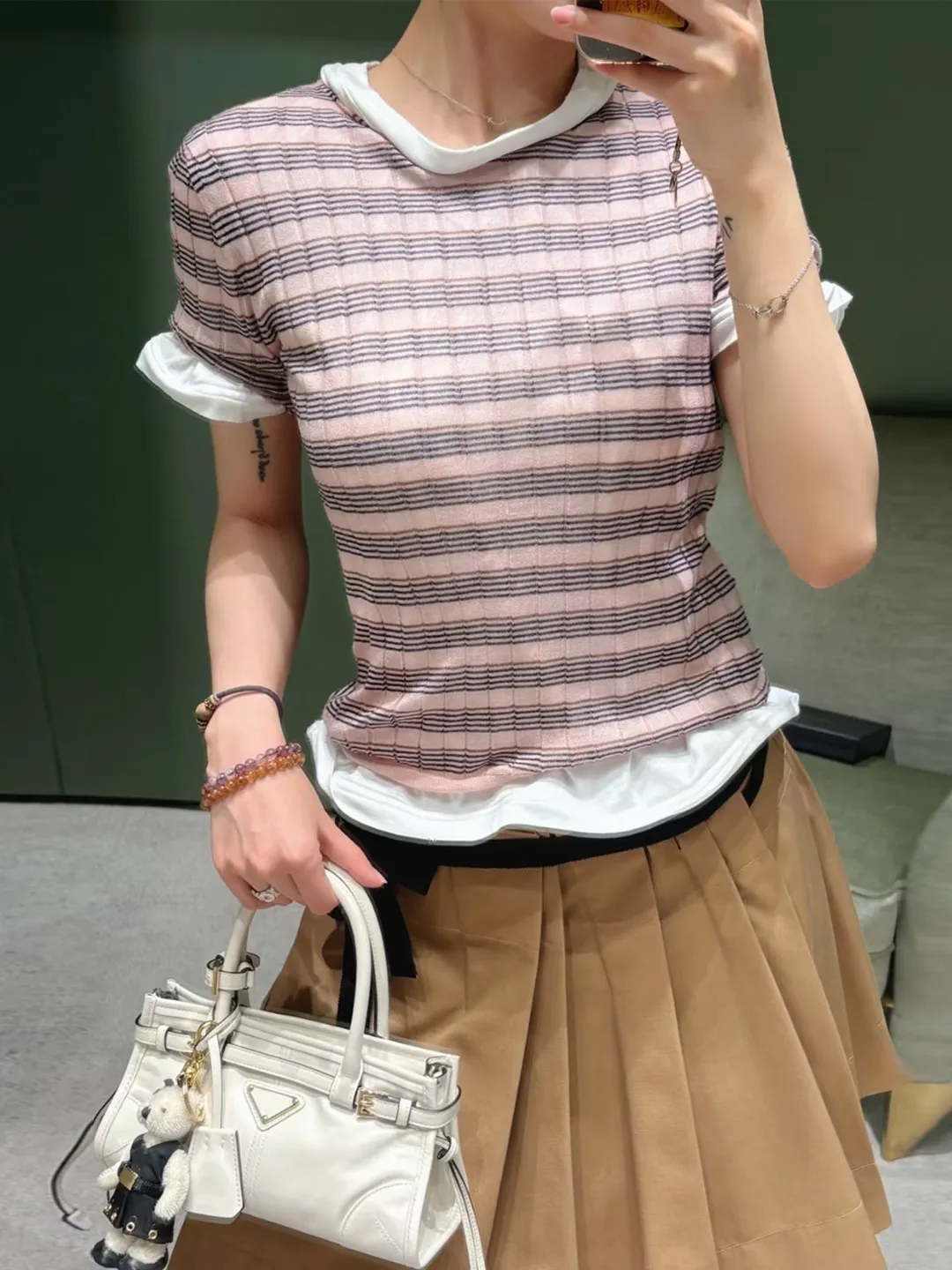 2026 Summer Women's Pink Pinstripe Embroidery Knit Top Crew Neck Short Sleeve Slim Fit Pullover Elegant Blouse