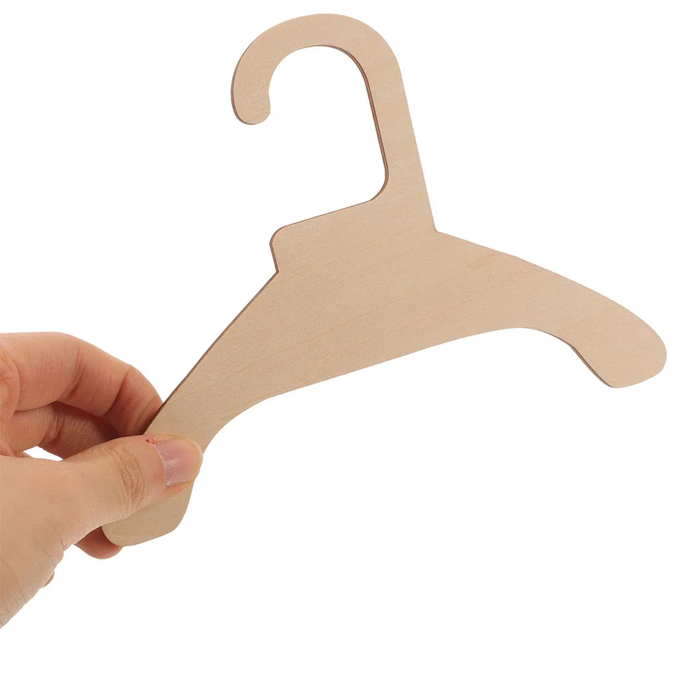 

5pcs Solid Wood Pet Clothing Hangers Lightweight Durable Dog Clothes Rack Storage Non Slip Design Pet Supplies