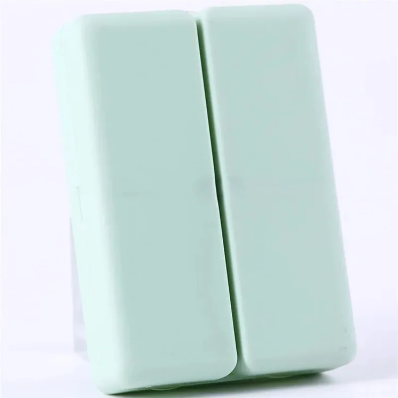 

1pc Magnetic buckle design medicine box 7-cell foldable flip split packaging medicine box Travel portable emergency medicine box