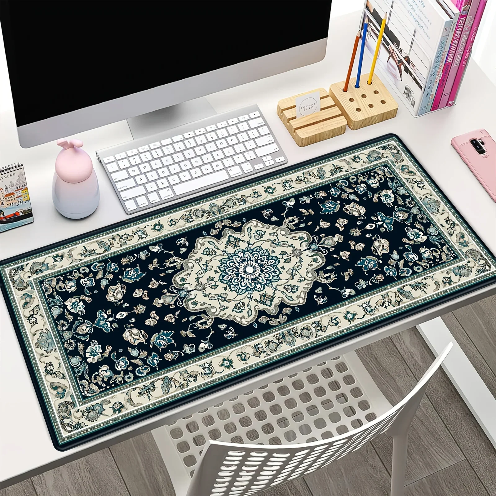 

Persian Pattern Mouse Pad Desk Mat High quality material, Non-Slip Rubber Base，Precision Stitched Edges，Durable & Waterproof