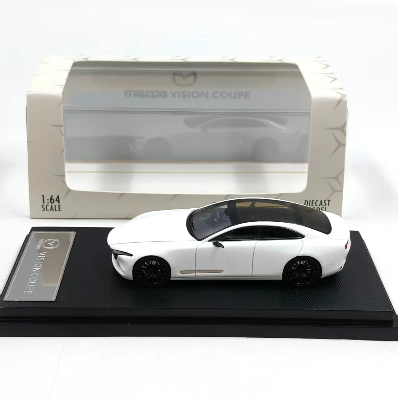 Detailansicht des Mazda Vision Coupé Modellautos 1:64
