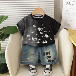 Conjunto de verano para bebé – Camiseta y pantalón corto con letras