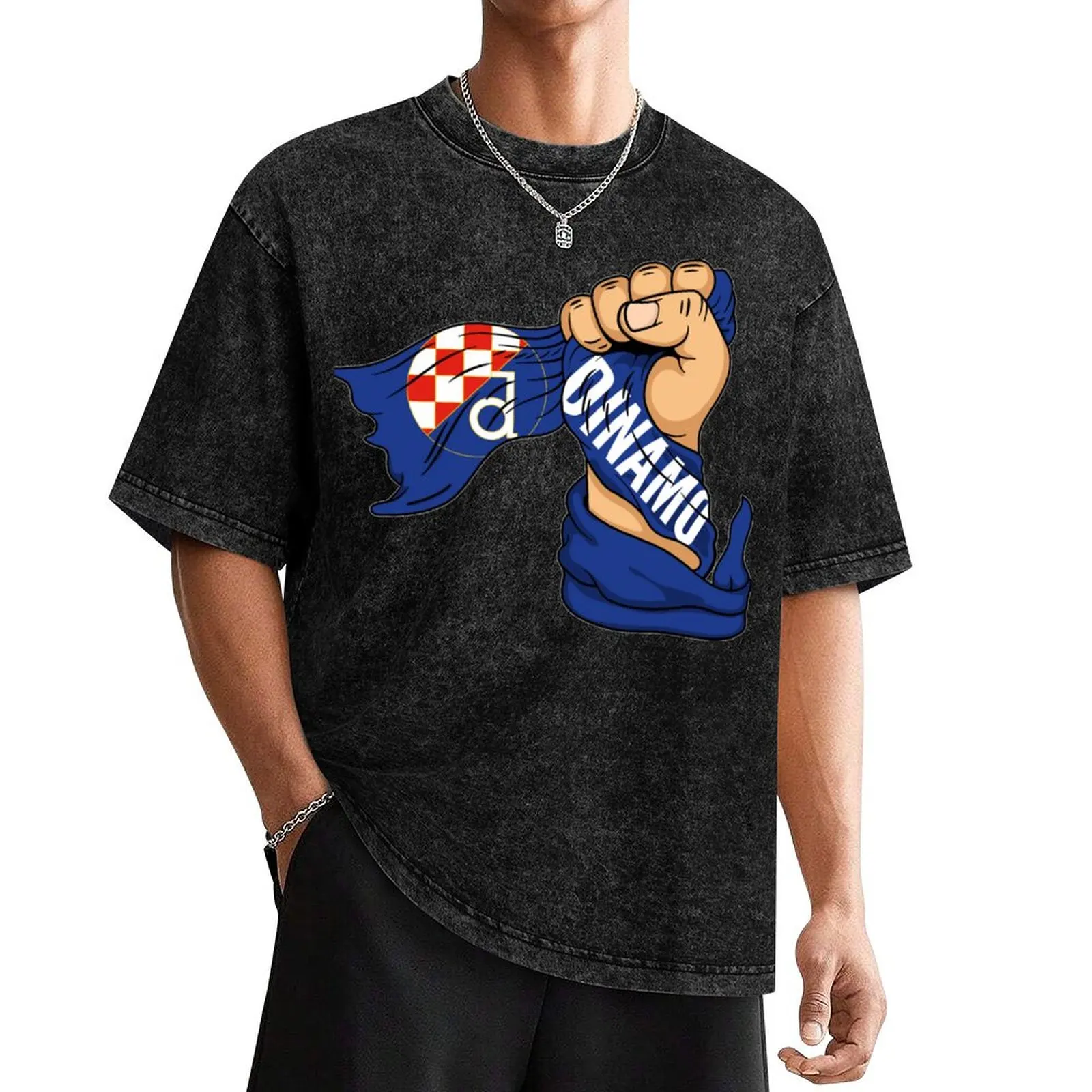 

Dinamo Zagreb Croatian Football Sports Fans T-Shirt tshirts personalised luxury t-shirt designer t shirt men