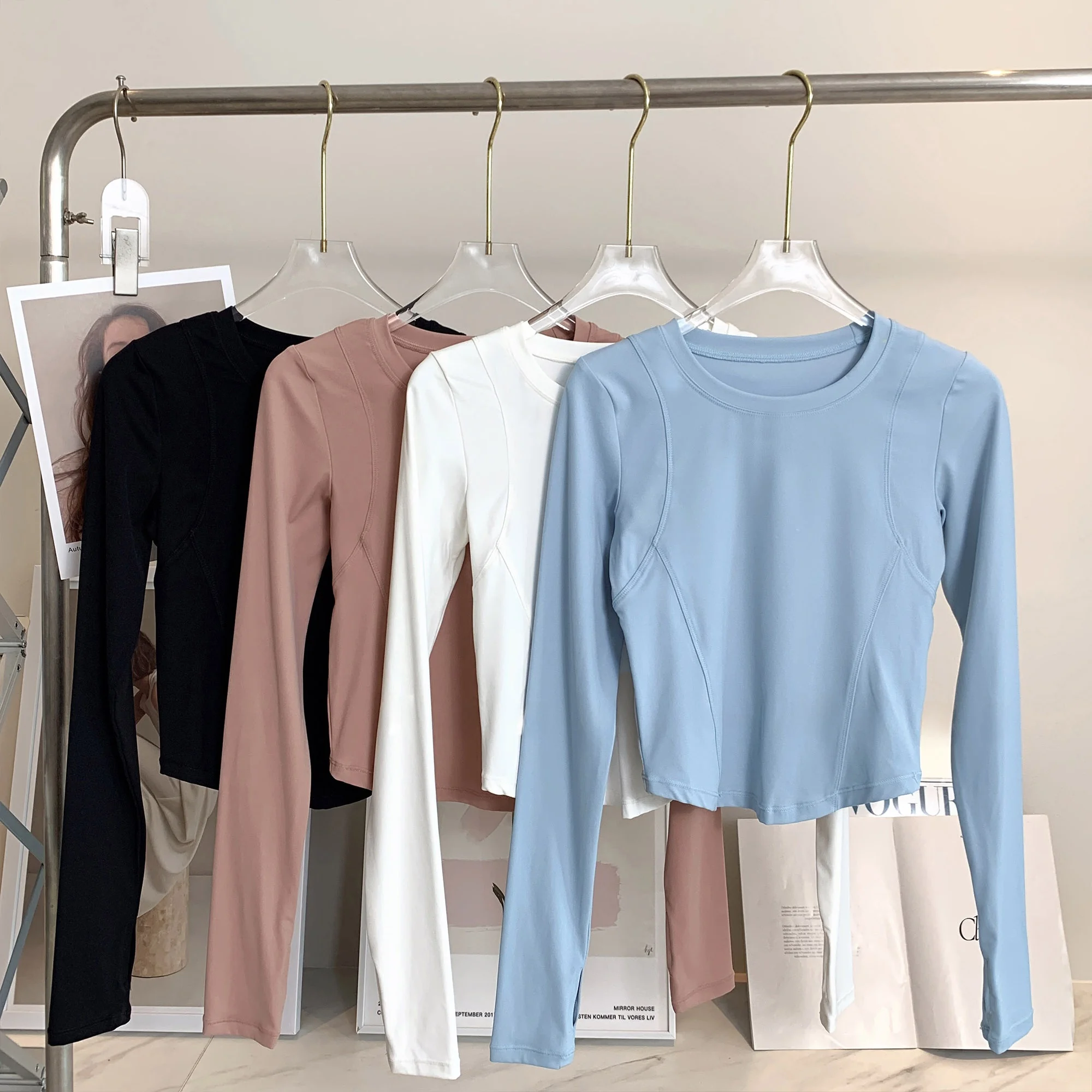 Gold Ratio Yoga Long Sve Top Athletic Tight Fit Running Vielseitige Fitn Wear runde Ne-Ort-Länge-Nylon-Spandex-Mischung