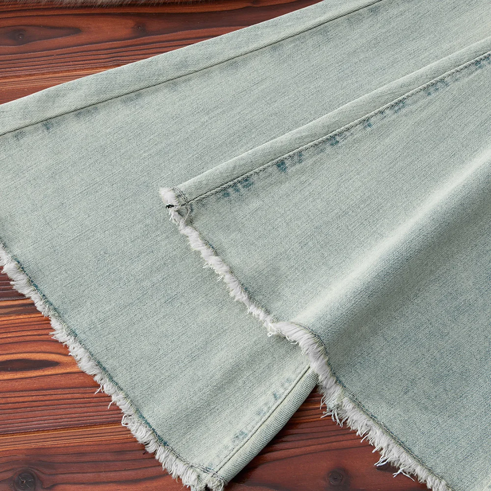 トレンディな薄い女性フレアジーンズ春秋ハイウエストダブルボタンスリムデニムパンツストリート女性レトロライトブルージーンズ