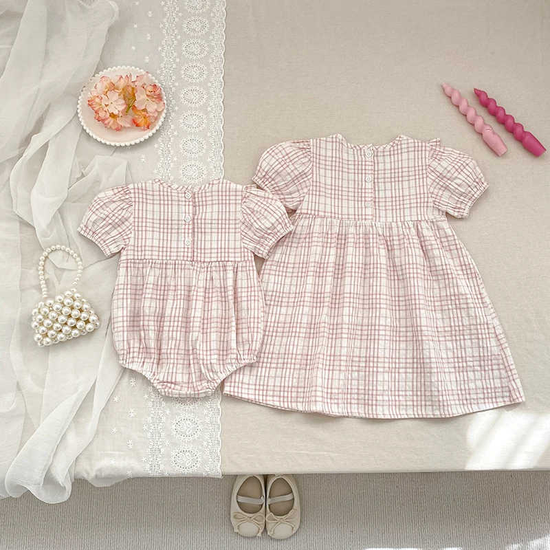 2026 Sommer-Schwesterkleidung 0-24M Baby Mädchen Kurzarm-Body mit Gitter-Stickerei 2-6 Jahre Süße Partykleider für Kinder – Detail 32