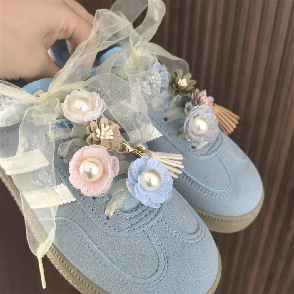 

1Pcs Pearl Tassel Shoelaces Charms for Sneakers Advanced Pearl Daisy Flower Shoe Charm Buckle DIY Shoes Decorations