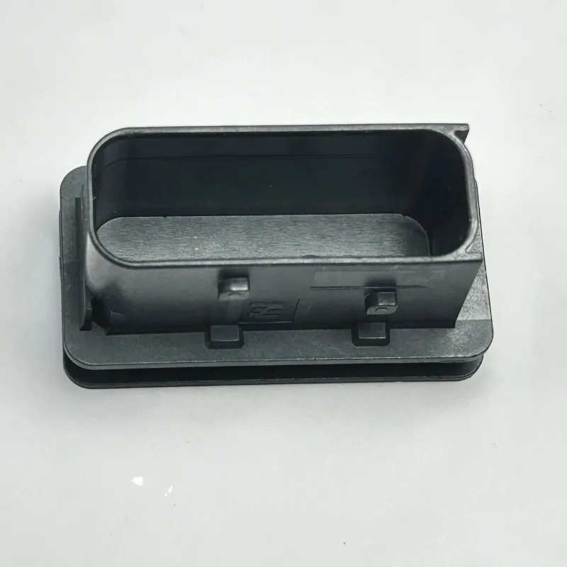 2PCS 2112303-1 original 18 hole matching dust cover, connecto jacket, shell, plug cover