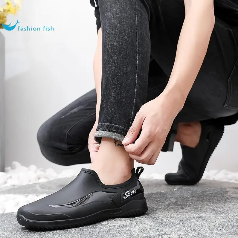 

Anti-Slip Wear-Resistant Low-Top Rain Boots Men's Waterproof Kitchen Shoes Fashionable Short Tube Work Boots Men's Style