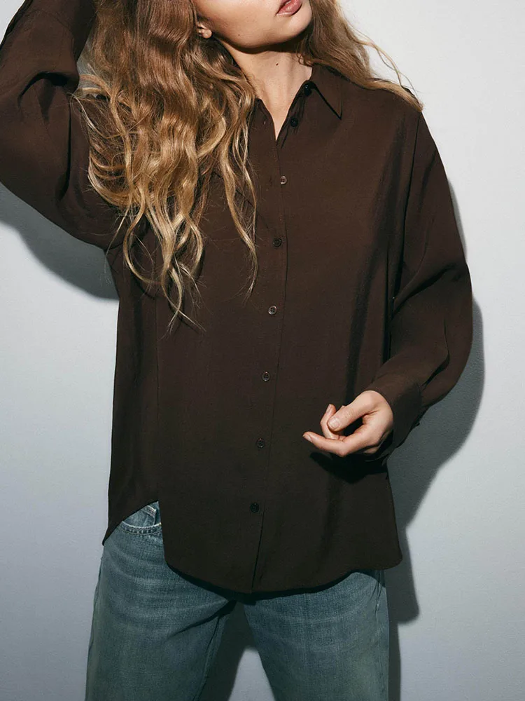 

Весна 2026: Новая женская модная рубашка с длинным рукавом, свободного кроя, с драпированным воротником, в повседневном стиле, из 100% хлопка.