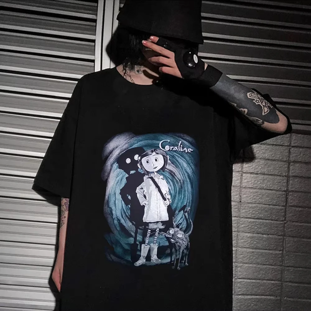 Camiseta Coraline Tim Burton Neil Gaiman Nightmare Before Christmas, camiseta informal gótica oscura de algodón holgada para hombres y mujeres