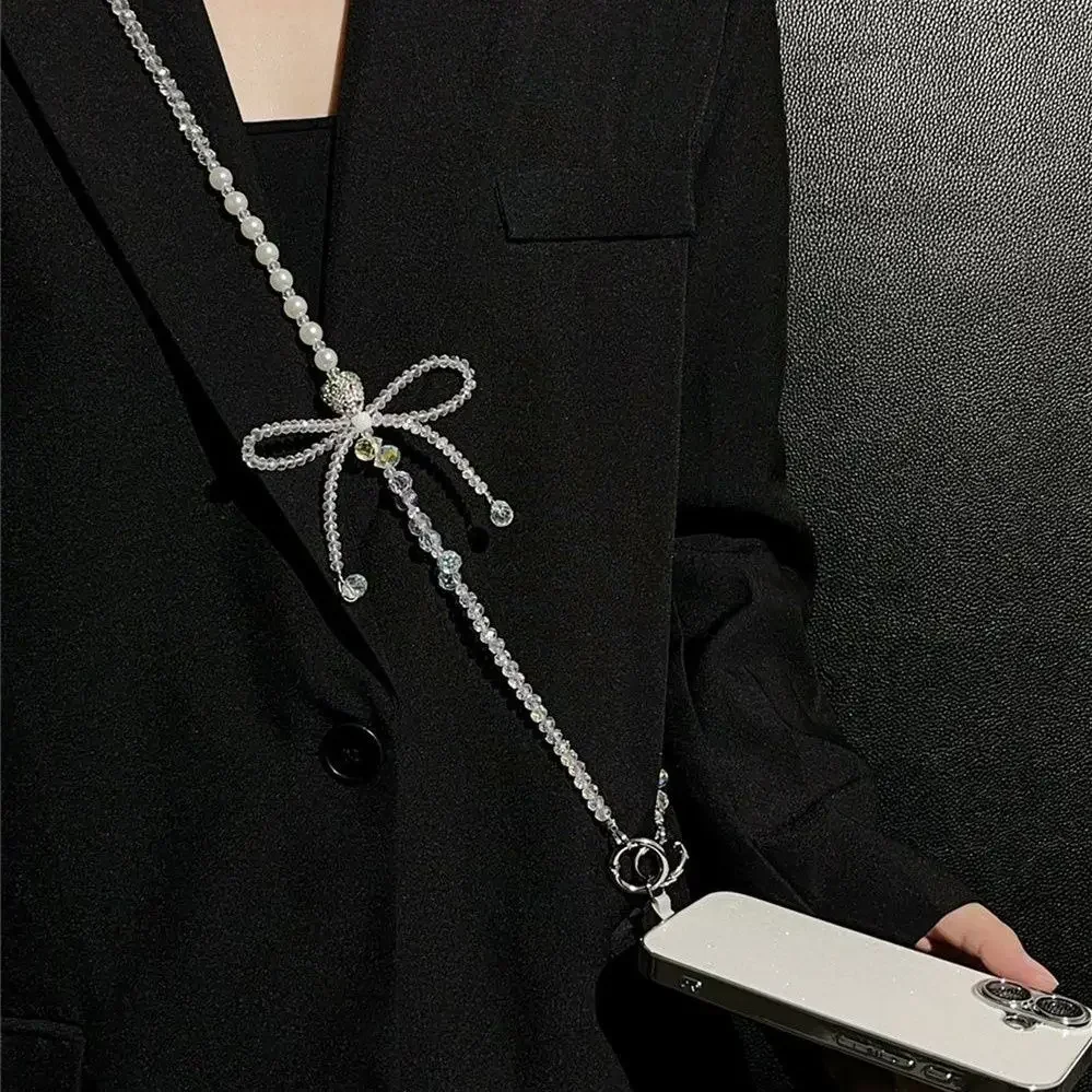 

Легкий роскошный высококачественный клубничный бант из бисера, уличный мобильный телефон, тяжелая промышленность, нежная косая цепочка через плечо, нишевая цепочка