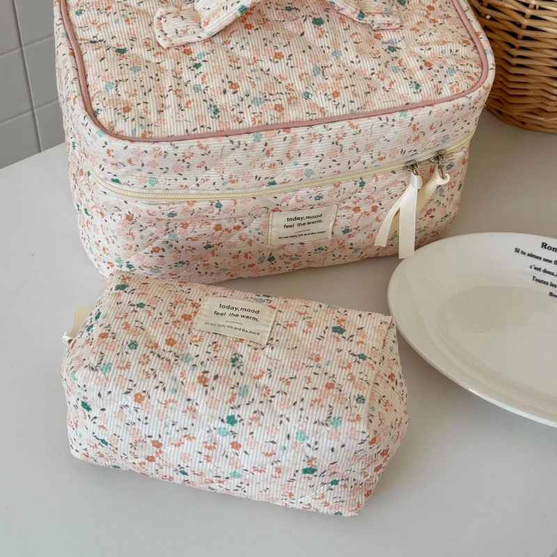 1 Pc Cute Boho European Floral Pencilc Case for Kids Girl Soft Corduroy Stationery Organizer Holder Porable Large Capacity Bag