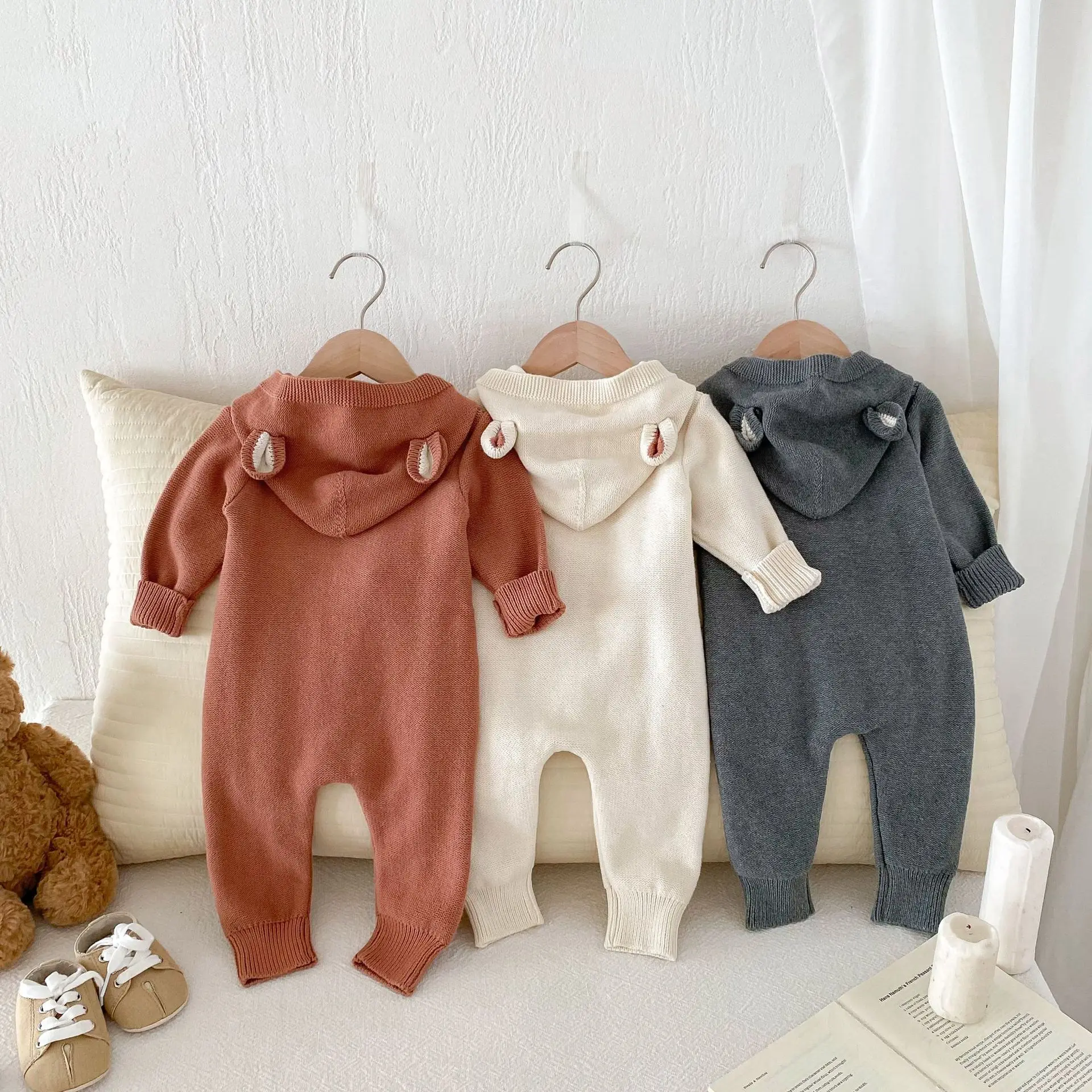 Autumn Baby Boys Jumpsuit Cotton Solid Hooded Long Sleeve Stretch Infant Boys Bodysuit Single Breasted Toddler Boys Rompers