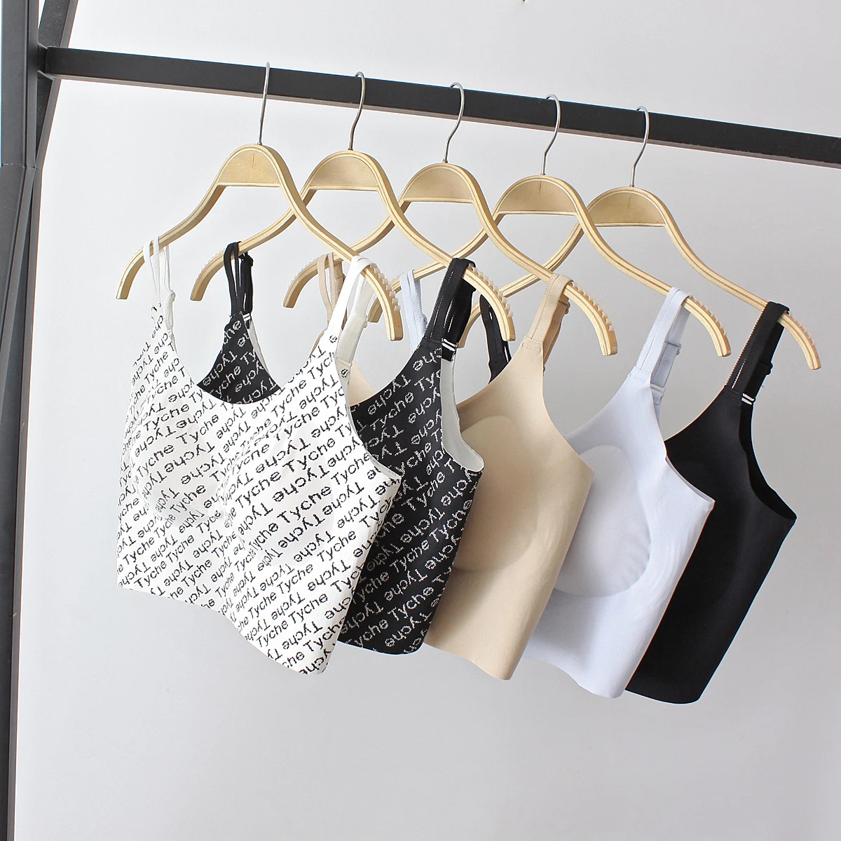 

U-Shape Backless Sports Bra Large Size Elastic Strapless Seamless Summer Gathered Vest Style Underwear One-Piece Design