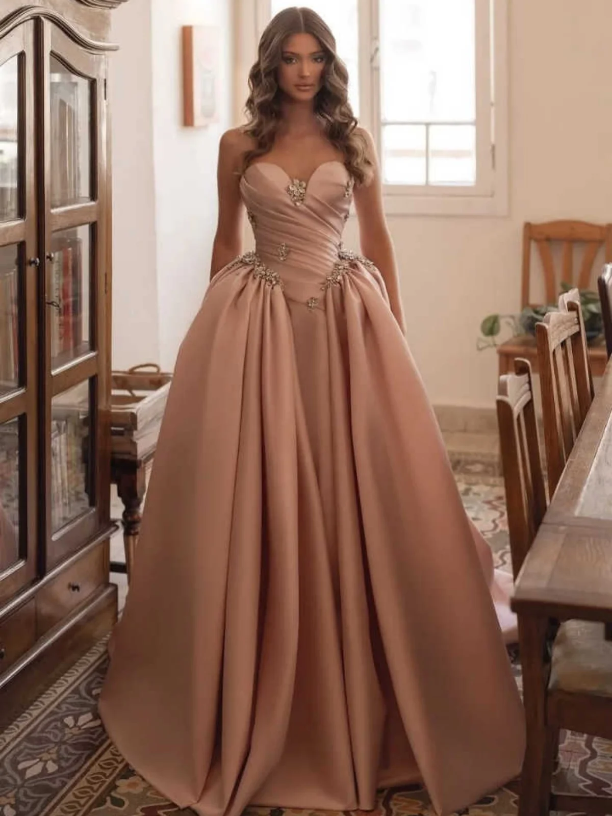 Robe de soirée en Satin pour femmes, élégante, sans manches, en cœur, avec cristaux, robes de soirée formelles personnalisées