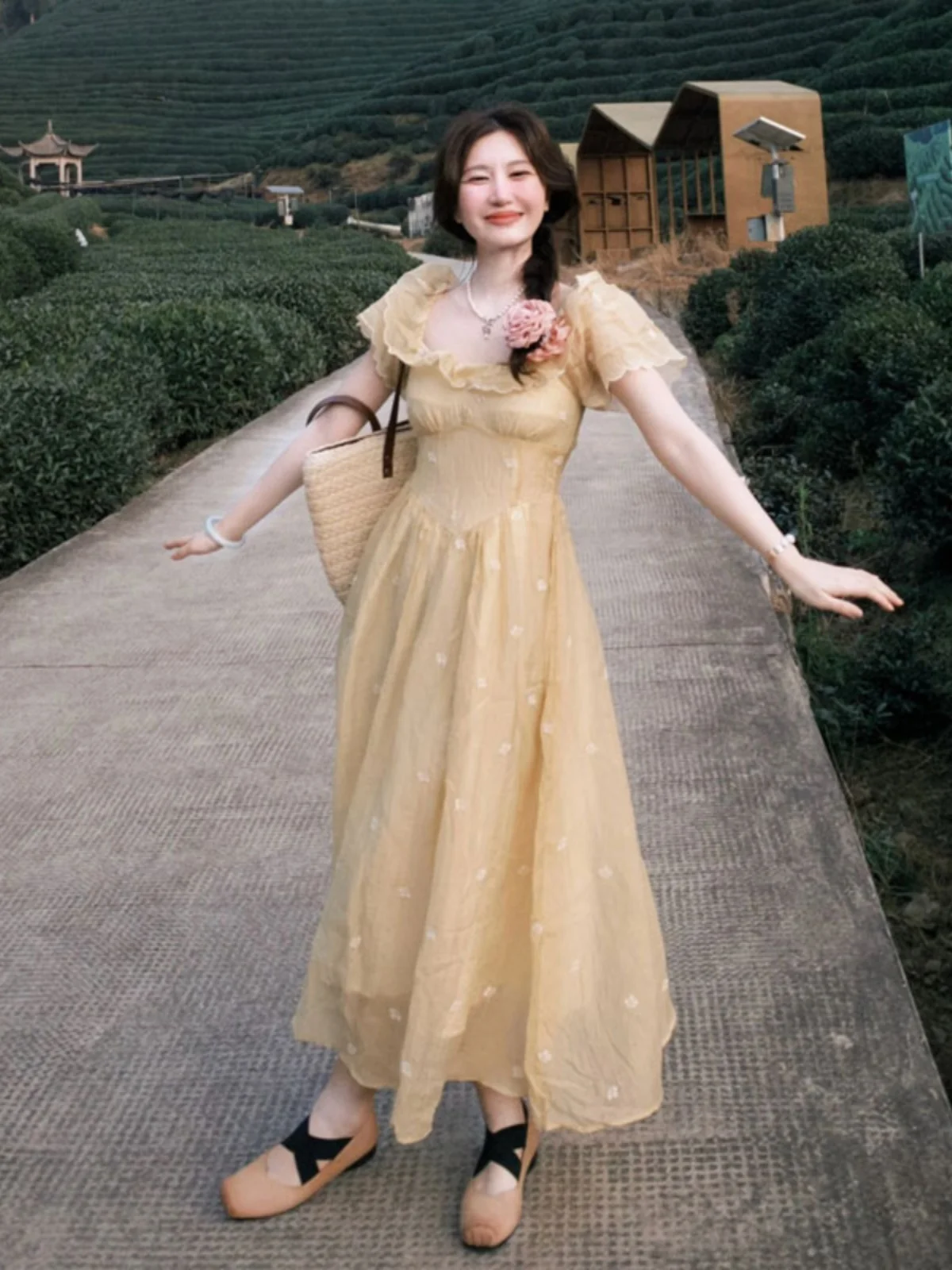 

Elegant Unique Fashionable Dress Square Collar Waist-Cinching Long Skirt Beautiful Spring Summer French Style Pure Color Casu...