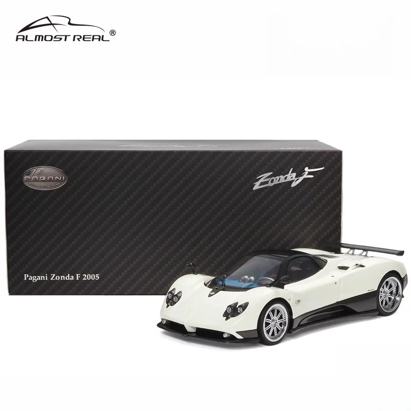 1:18 Pagani Zonda F 2005 all-white, alloy static car tide play model, adult premium collection decoration, room decoration.