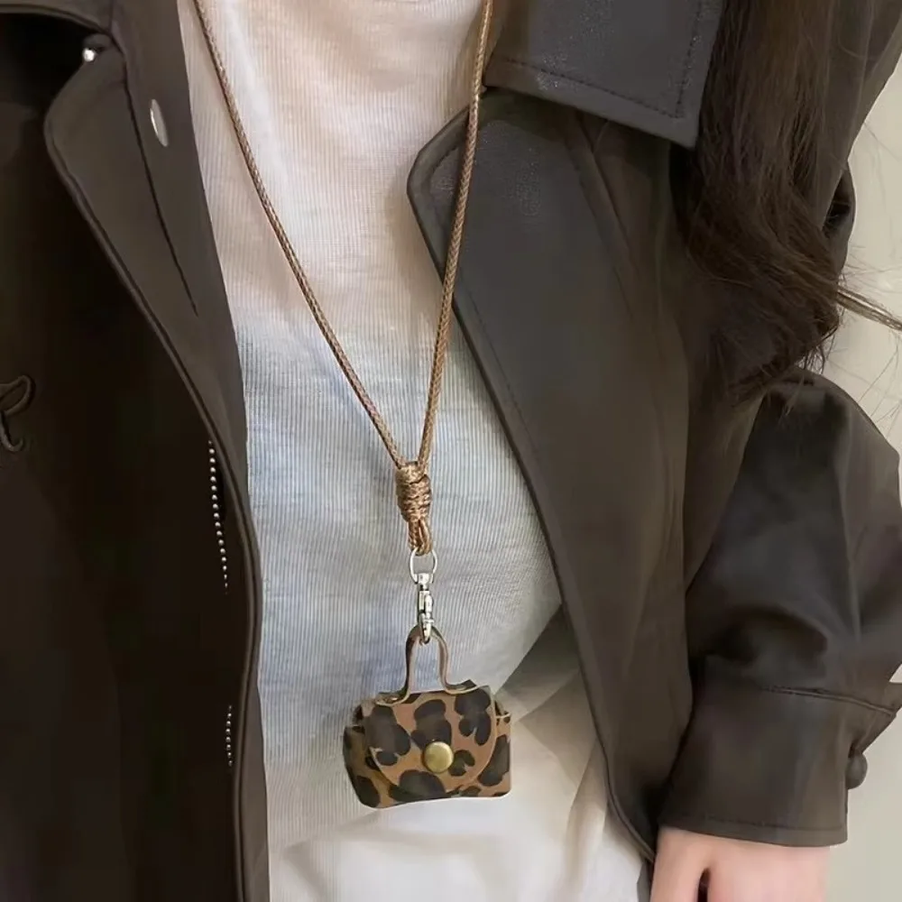 

Fashion Leather Hanging Neck Coin Purse Necklace Gifts Headphone Bag Women Necklace Women