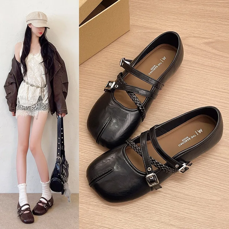 New Square Toe Mary Jane Shoes Women Fall Flat Cross Strap Fashion 2026