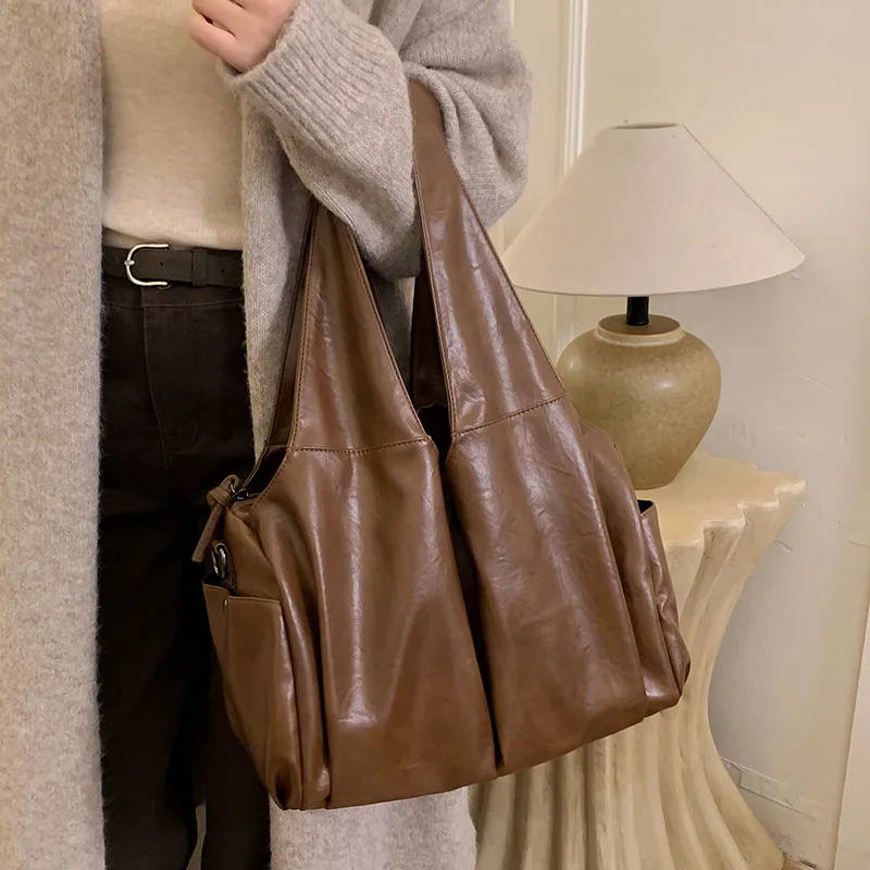 حقيبة يد كلاسيكية مريحة لعام 2025، محفظة كتف واسعة للنساء، حقيبة كروس للركاب بسيطة، حقيبة كاجوال من النهار إلى الليل #3