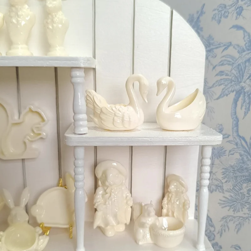 1/6 Modello di casa delle bambole Accessori per mobili Vaso da fiori da giardino Coniglio Cigno Ornamento in miniatura 1/12 Bjd Ob11 Blyth Soldier Lol Decor