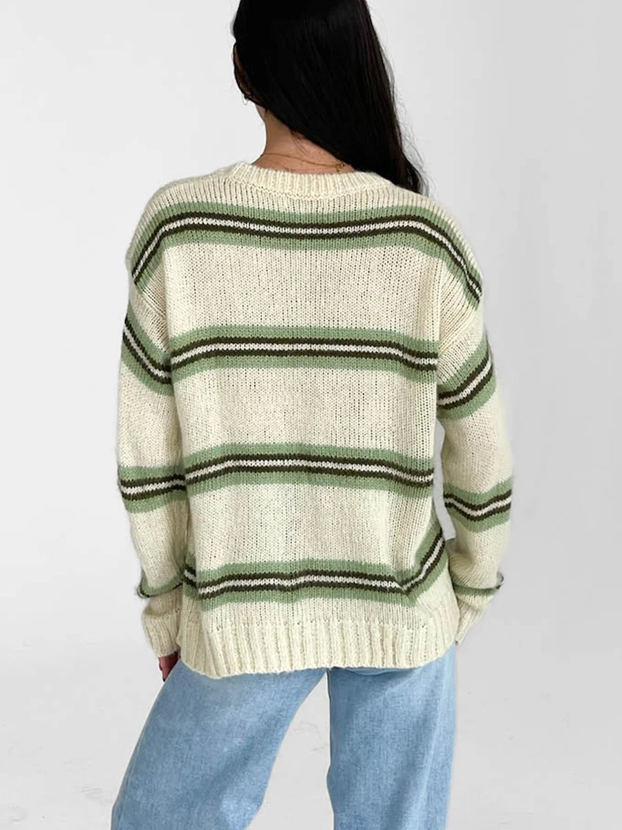 女性の居心地の良いクルーネックセーター、シックなストライプデザイン、秋のファッショニスタのための柔らかい長袖プルオーバーニットウェア