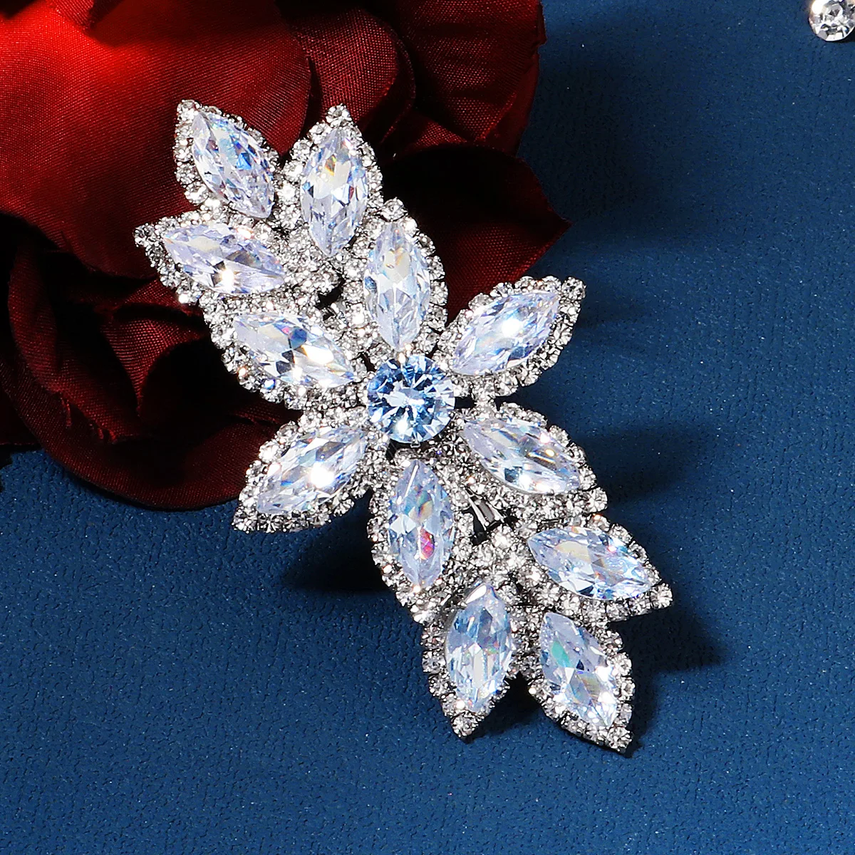 Rhinestone Zirconia Spring Clip Classic Fashion Clip Princess Halloween Birthday Gift Headdress Hair Jewelry Accessories