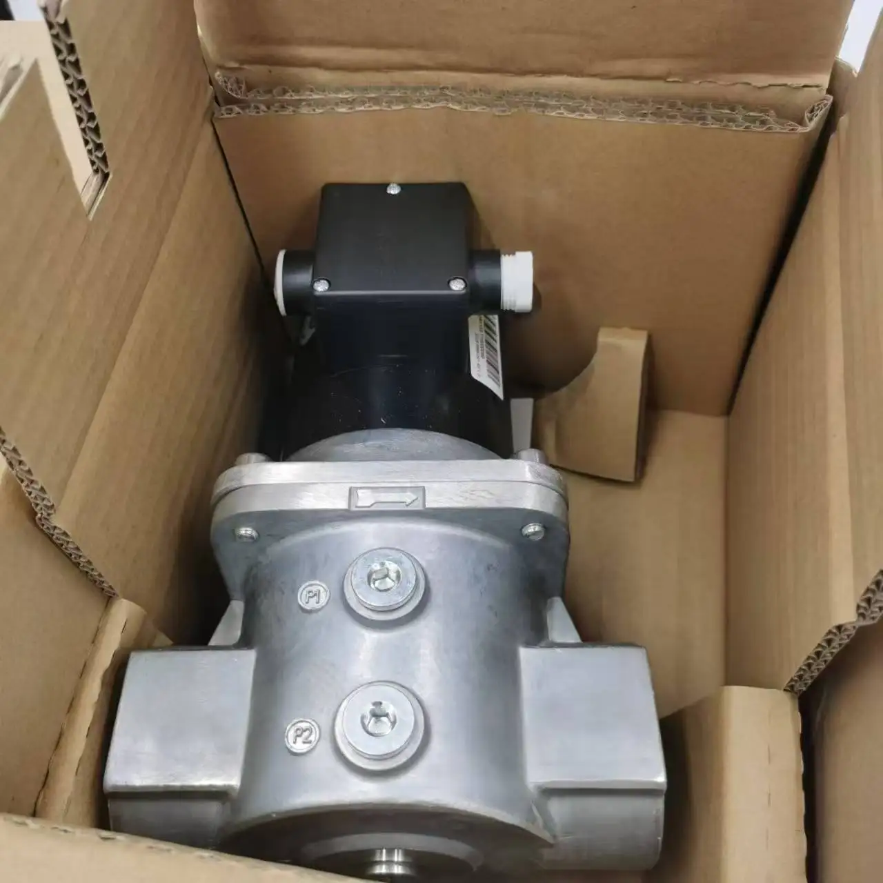 2025 هانيويل، الولايات المتحدة الأمريكية، 209 صمامات الملف اللولبي للغاز VE4032A1133T متوفرة في المخزون